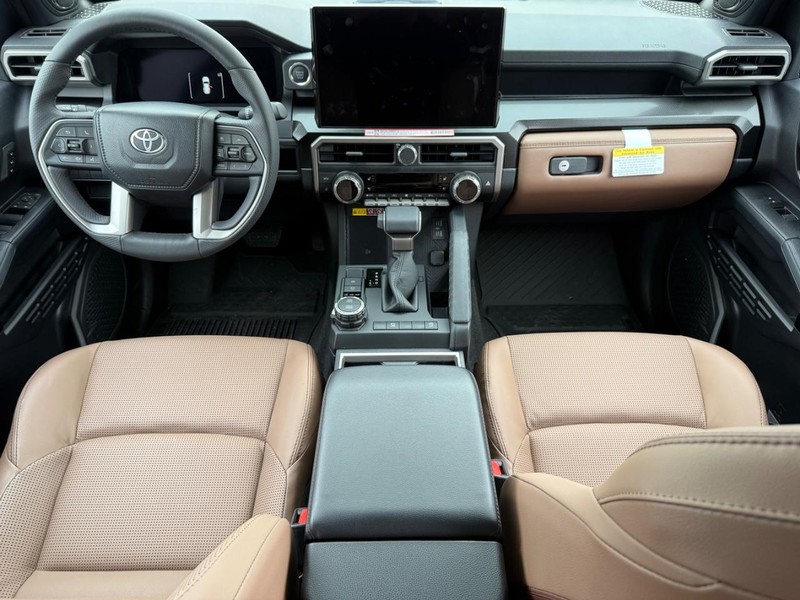 Toyota 4Runner Vehicle Image 06