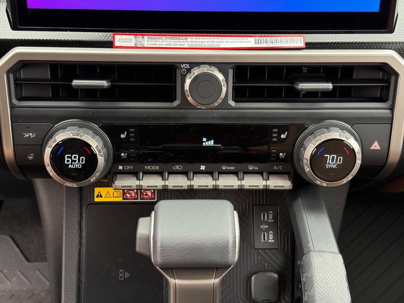 Toyota 4Runner Vehicle Image 14