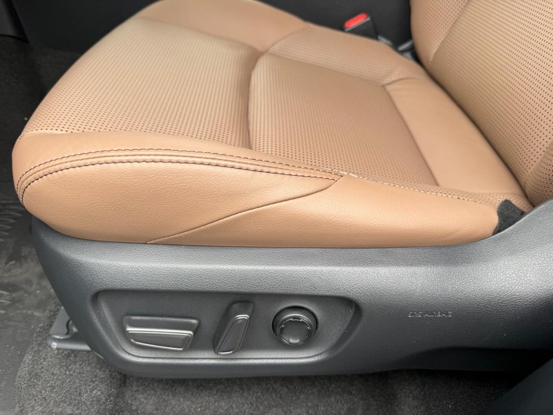 Toyota 4Runner Vehicle Image 21