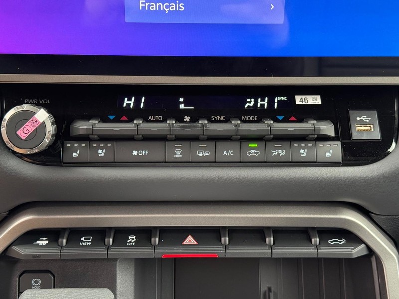 Toyota Tundra 4WD Vehicle Image 14