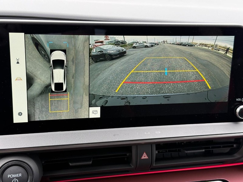 Toyota Prius Plug-In Hybrid Vehicle Image 12