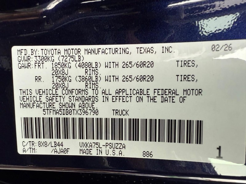 Toyota Tundra 4WD Vehicle Image 22