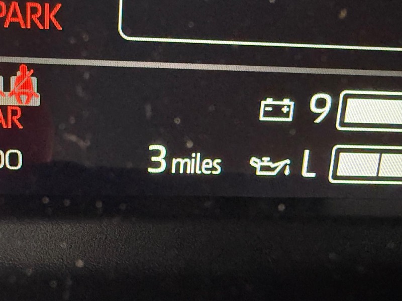 Toyota Tundra 4WD Vehicle Image 19