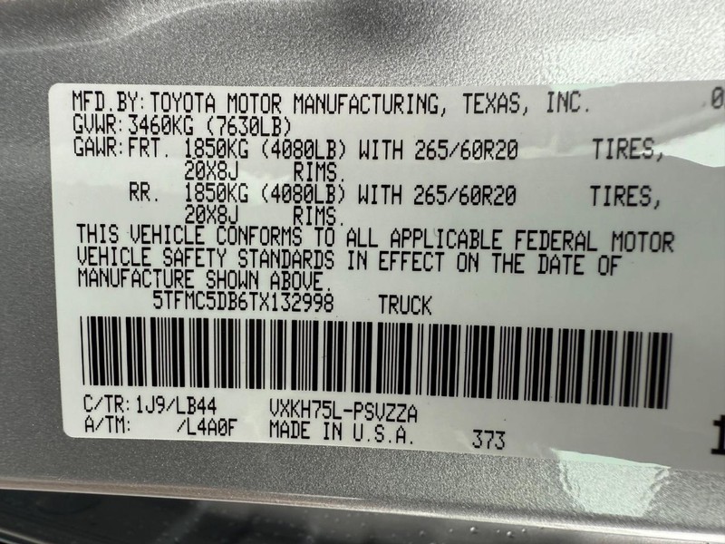 Toyota Tundra 4WD Vehicle Image 22