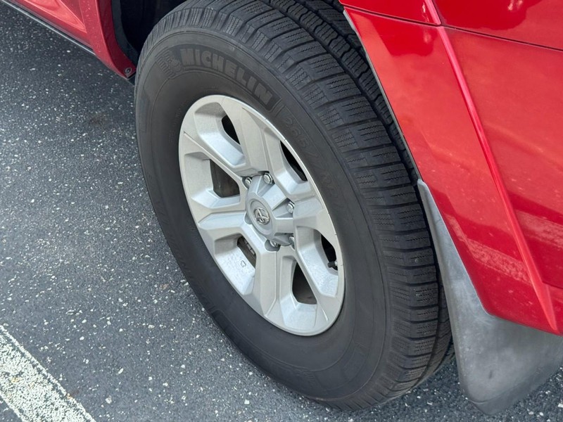 Toyota 4Runner Vehicle Image 07