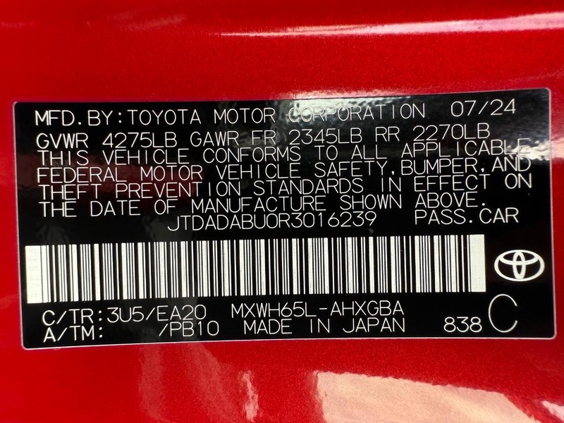 Toyota Prius Vehicle Image 26