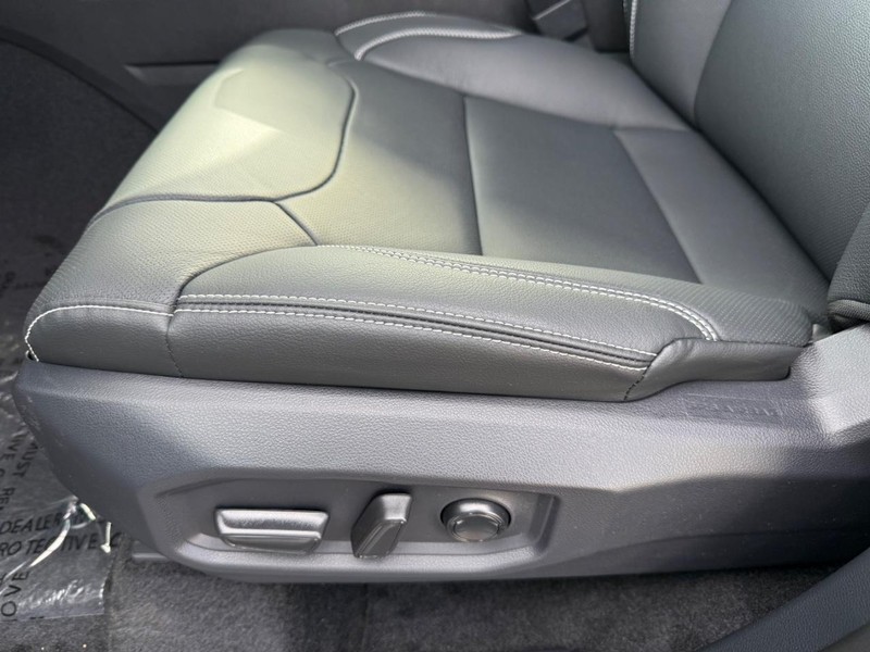 Toyota Tundra 4WD Vehicle Image 20