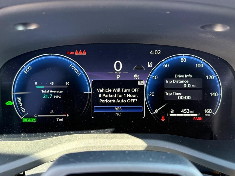 Toyota Camry Vehicle Image 17