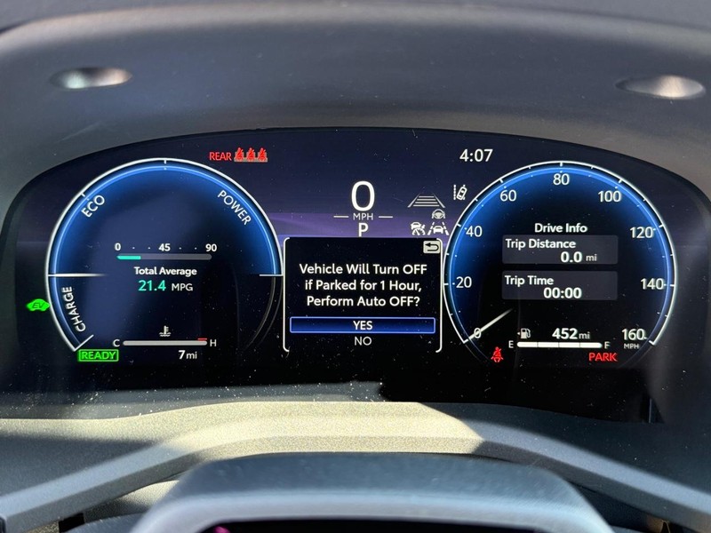 Toyota Camry Vehicle Image 17