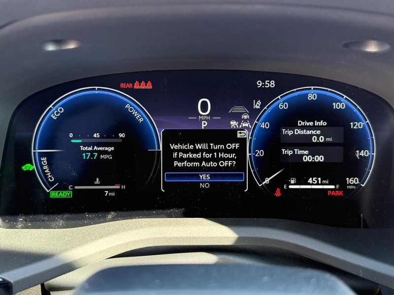 Toyota Camry Vehicle Image 17