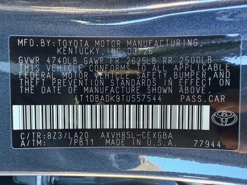 Toyota Camry Vehicle Image 21