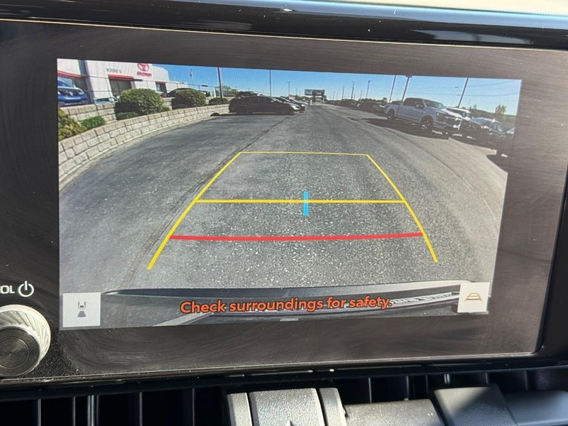 Toyota RAV4 Vehicle Image 17
