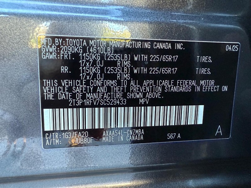 Toyota RAV4 Vehicle Image 25