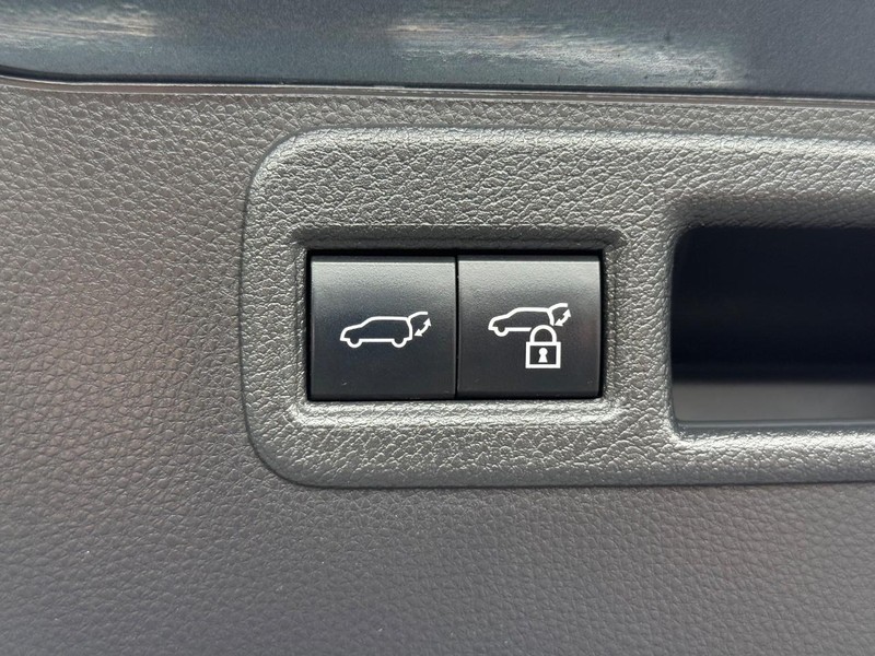 Toyota Venza Vehicle Image 08