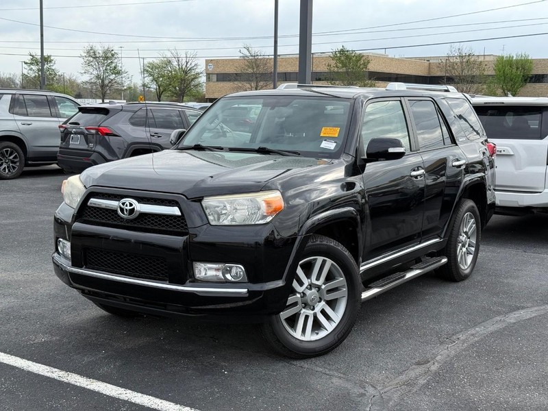 Toyota 4Runner Vehicle Image 02
