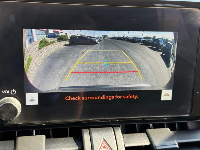 Toyota RAV4 Vehicle Image 17