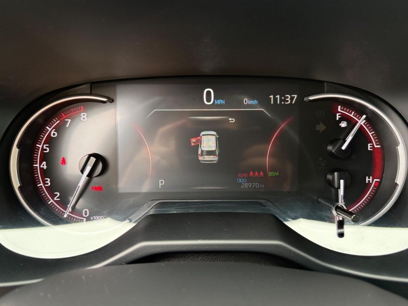 Toyota RAV4 Vehicle Image 21