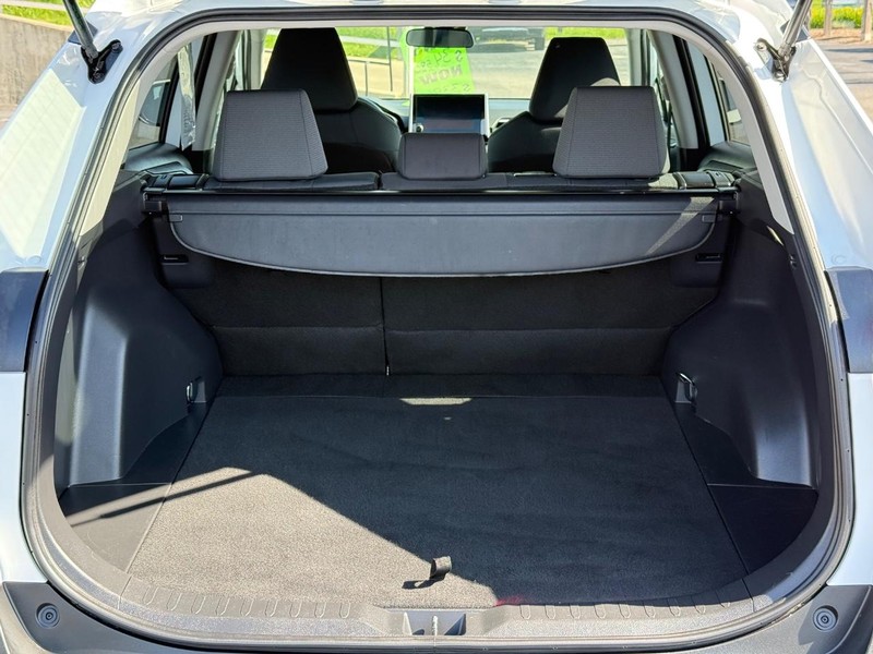 Toyota RAV4 Vehicle Image 07