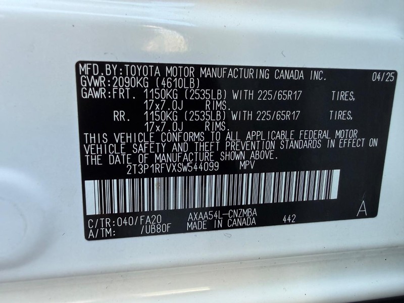Toyota RAV4 Vehicle Image 25