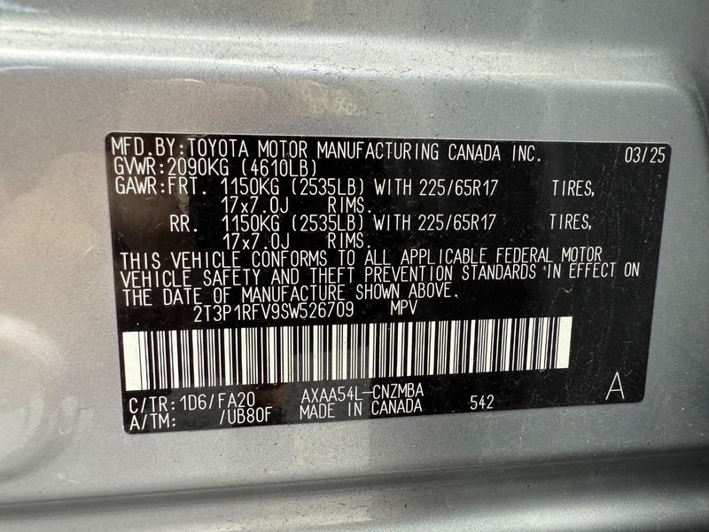 Toyota RAV4 Vehicle Image 25