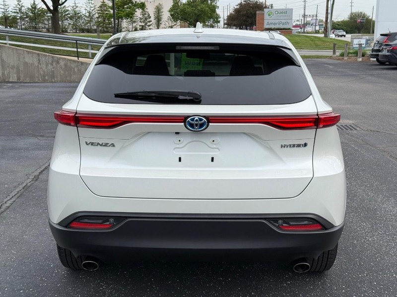 Toyota Venza Vehicle Image 04