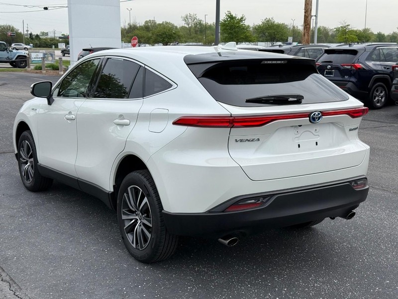 Toyota Venza Vehicle Image 05