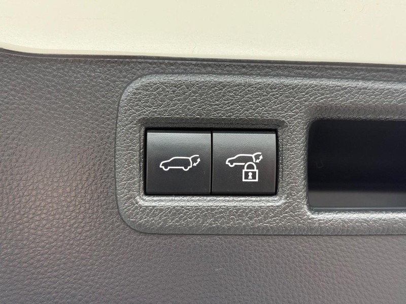 Toyota Venza Vehicle Image 08