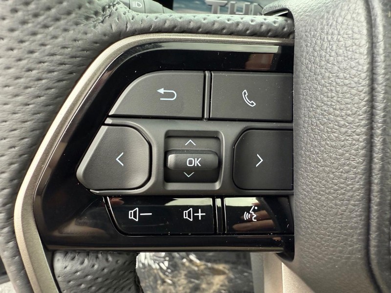 Toyota Tundra 4WD Vehicle Image 08