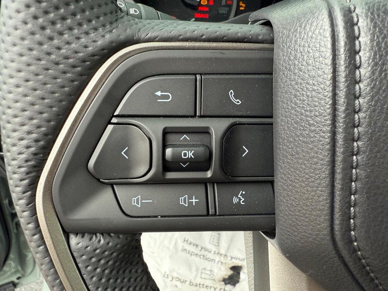 Toyota Tundra 4WD Vehicle Image 07