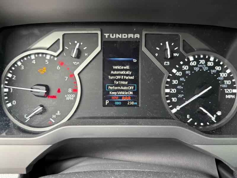 Toyota Tundra 4WD Vehicle Image 14