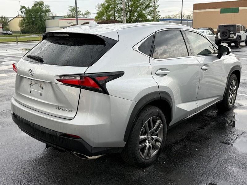 Lexus NX 200t Vehicle Image 04