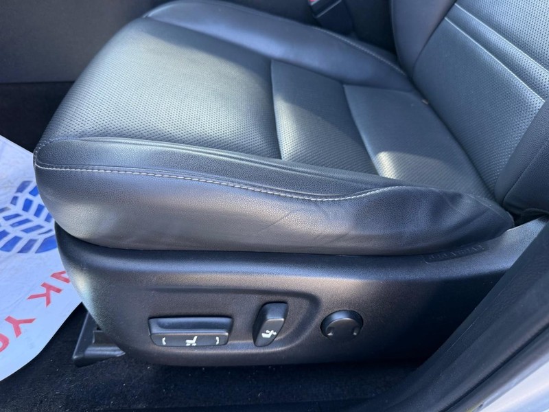 Lexus NX 200t Vehicle Image 27