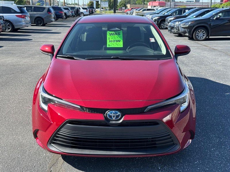 Toyota Corolla Vehicle Image 09
