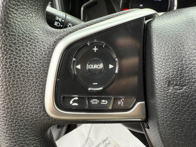 Honda CR-V Vehicle Image 13