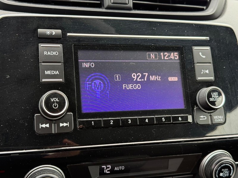 Honda CR-V Vehicle Image 15