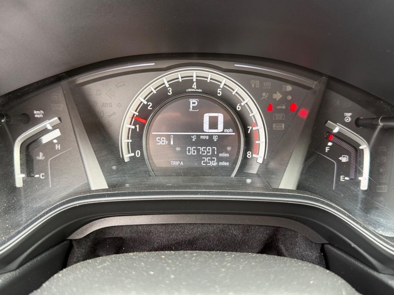 Honda CR-V Vehicle Image 20