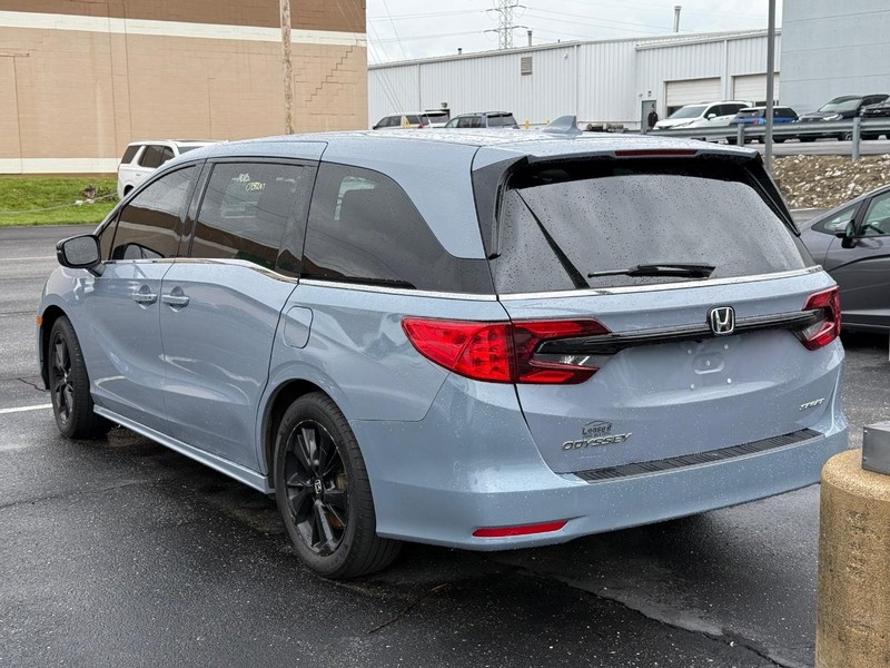 Honda Odyssey Vehicle Image 03