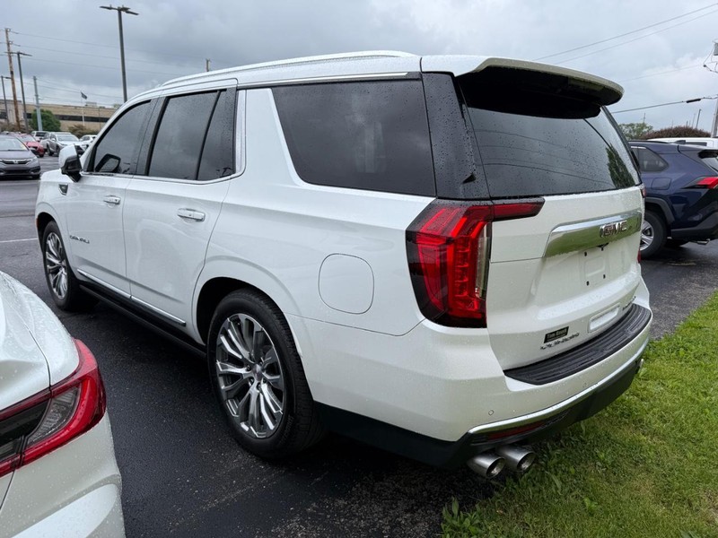 GMC Yukon Vehicle Image 03