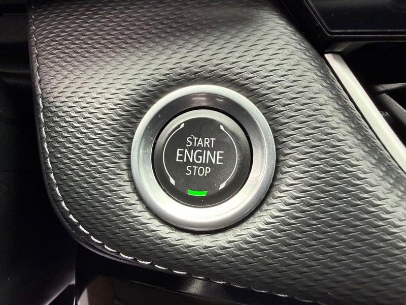 Chevrolet Equinox Vehicle Full-screen Gallery Image 15