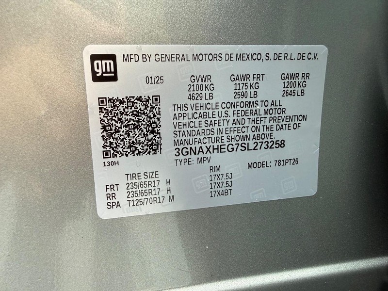 Chevrolet Equinox Vehicle Full-screen Gallery Image 26
