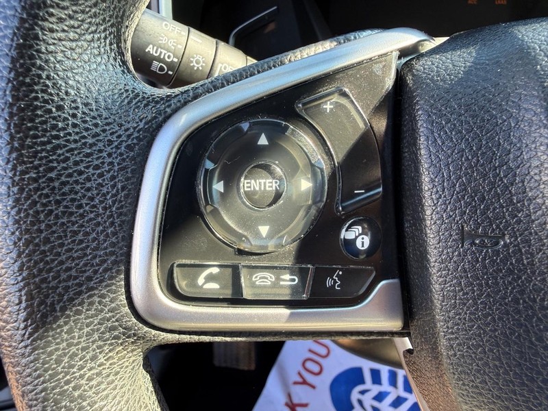 Honda CR-V Vehicle Image 14