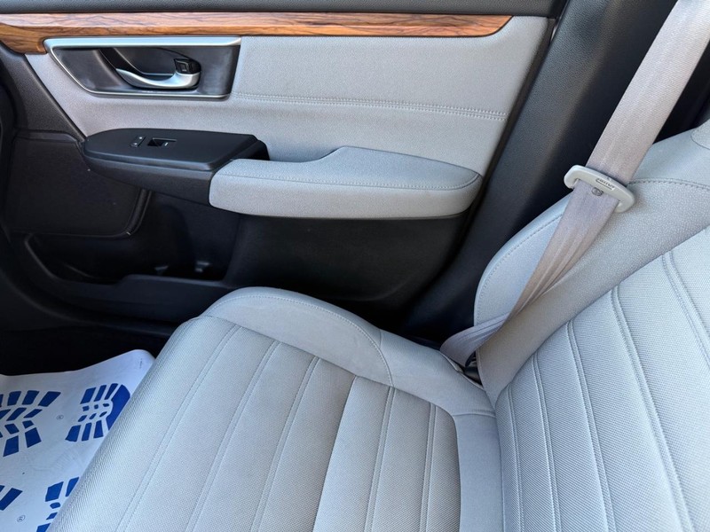 Honda CR-V Vehicle Image 21