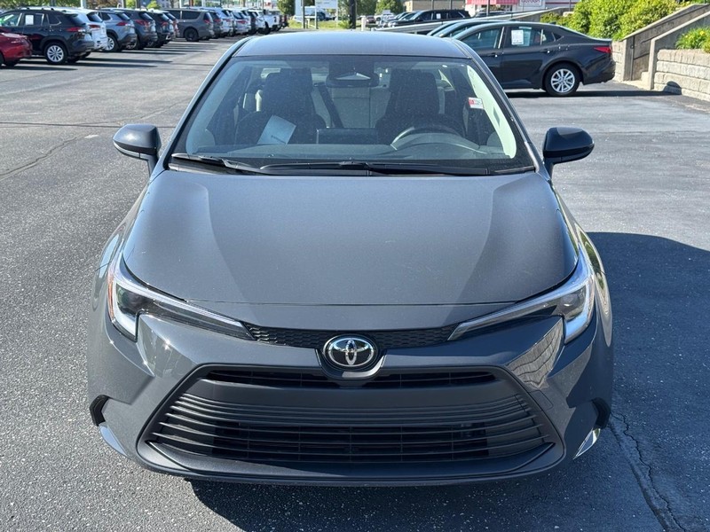 Toyota Corolla Vehicle Image 09