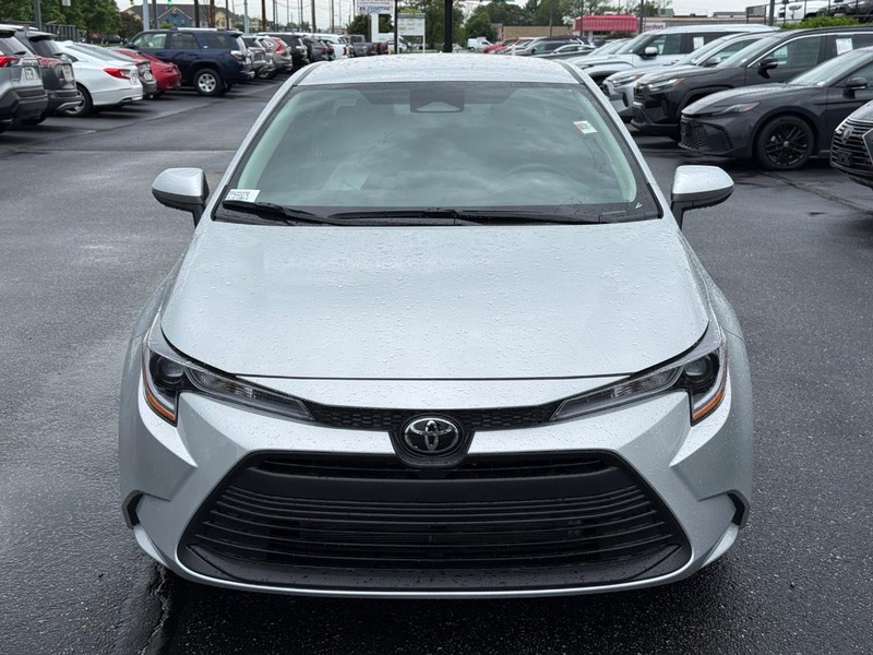 Toyota Corolla Vehicle Image 09