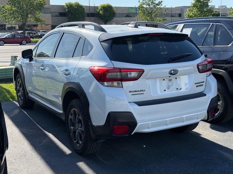 Subaru Crosstrek Vehicle Image 03