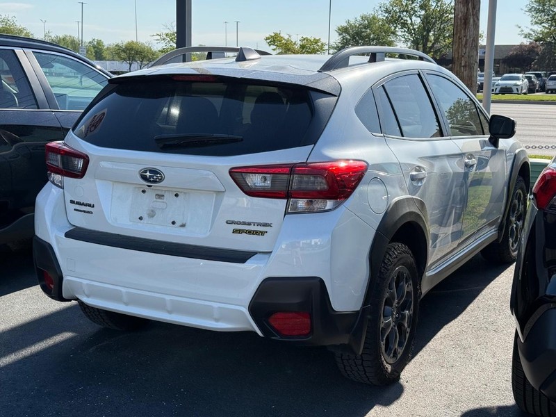 Subaru Crosstrek Vehicle Image 04