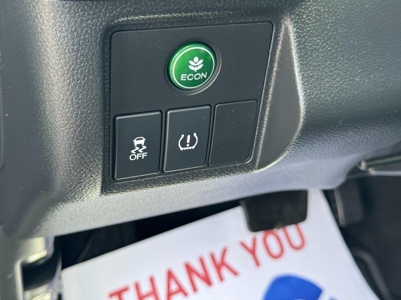 Honda HR-V Vehicle Image 16