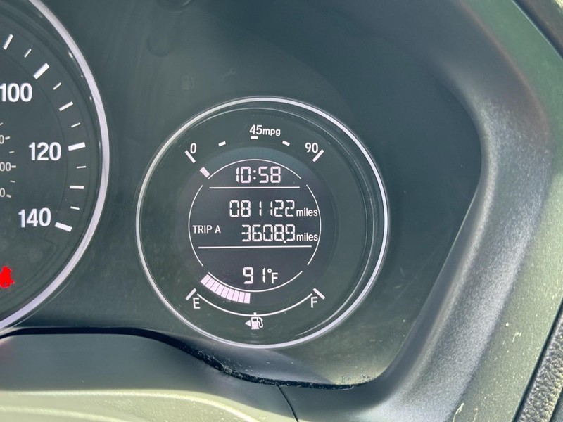 Honda HR-V Vehicle Image 19