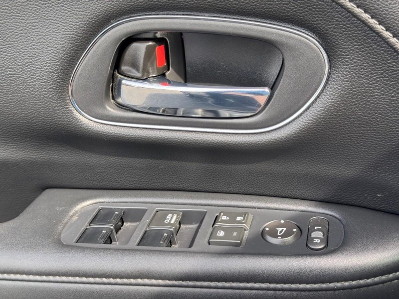 Honda HR-V Vehicle Image 22