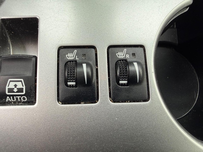 Toyota 4Runner Vehicle Image 17